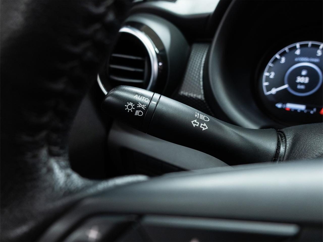 2021 Nissan Kicks SV | ACC | Backup Cam | Heated Steering | CarPlay