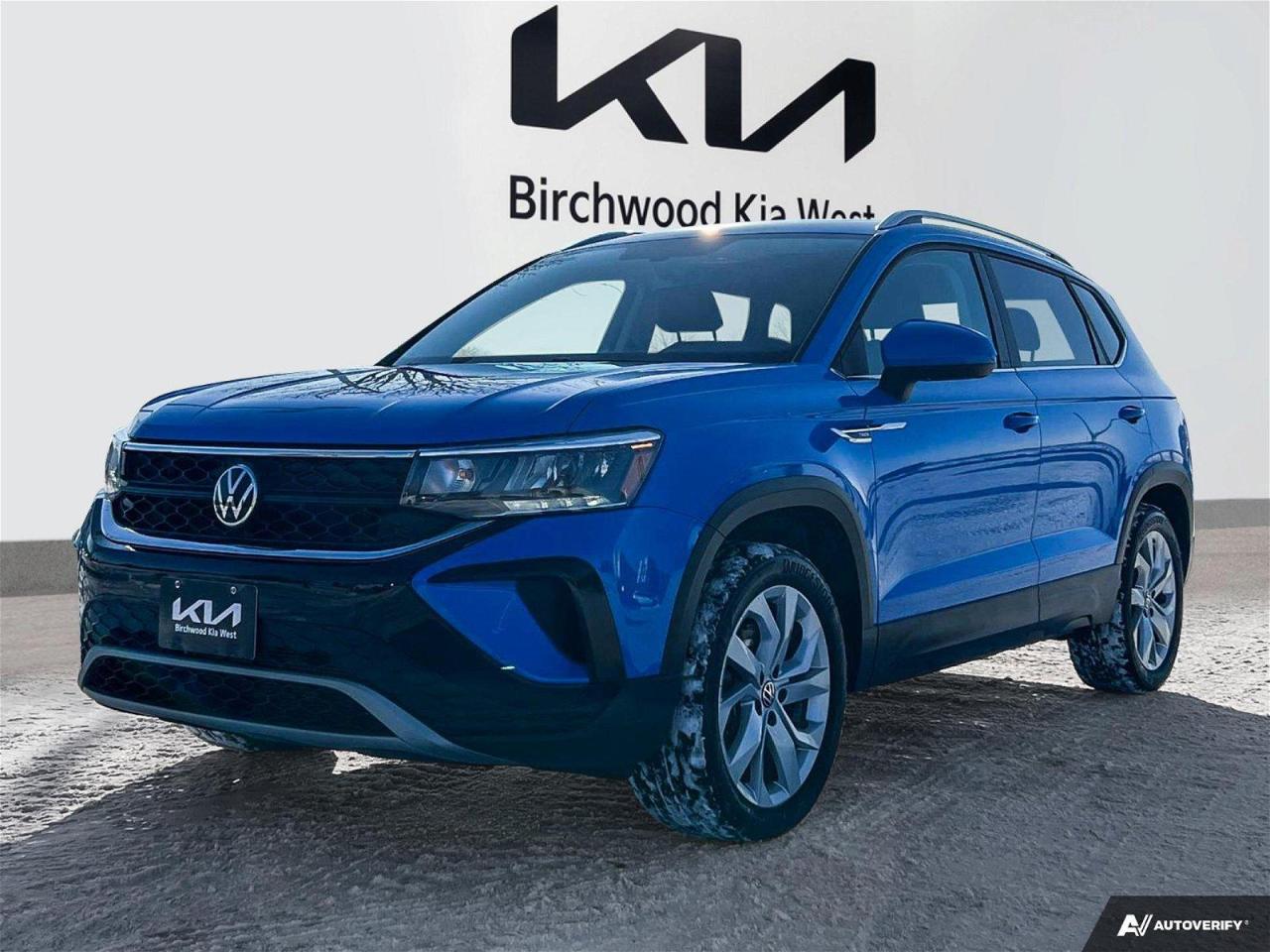 Used 2022 Volkswagen Taos Comfortline Heated Seats l Panoramic Sunroof for Sale in Winnipeg, Manitoba