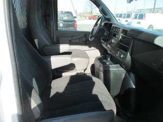 2021 GMC Savana RWD 2500 135" - Photo #8