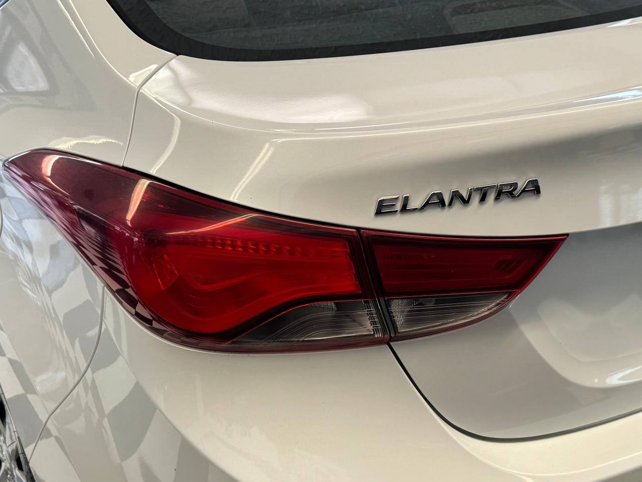 2015 Hyundai Elantra GL ECO+New Tires+A/C+Heated Seats+Cruise+ - Photo #42