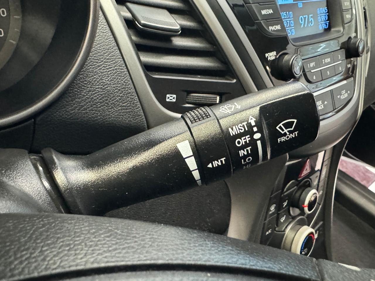 2015 Hyundai Elantra GL ECO+New Tires+A/C+Heated Seats+Cruise+ - Photo #21