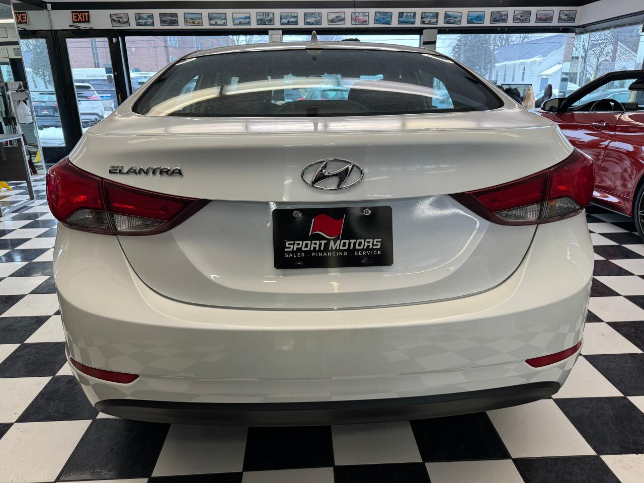 2015 Hyundai Elantra GL ECO+New Tires+A/C+Heated Seats+Cruise+ Photo3
