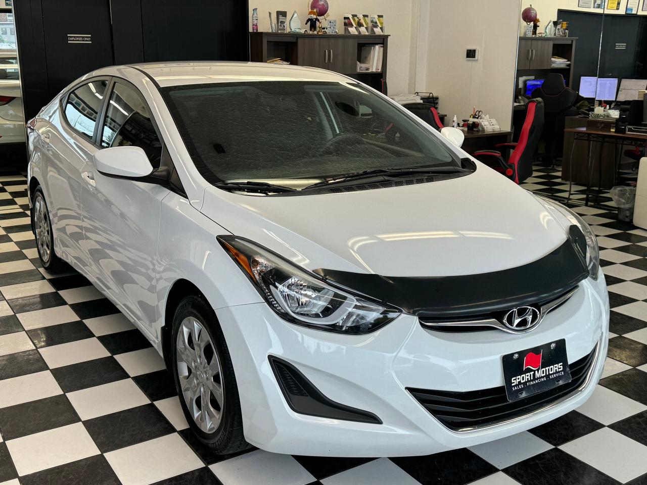 2015 Hyundai Elantra GL ECO+New Tires+A/C+Heated Seats+Cruise+ - Photo #5