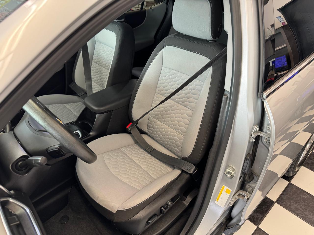 2018 Chevrolet Equinox LT+Power Seat+Remote Start+ApplePlay+CLEAN CARFAX Photo21