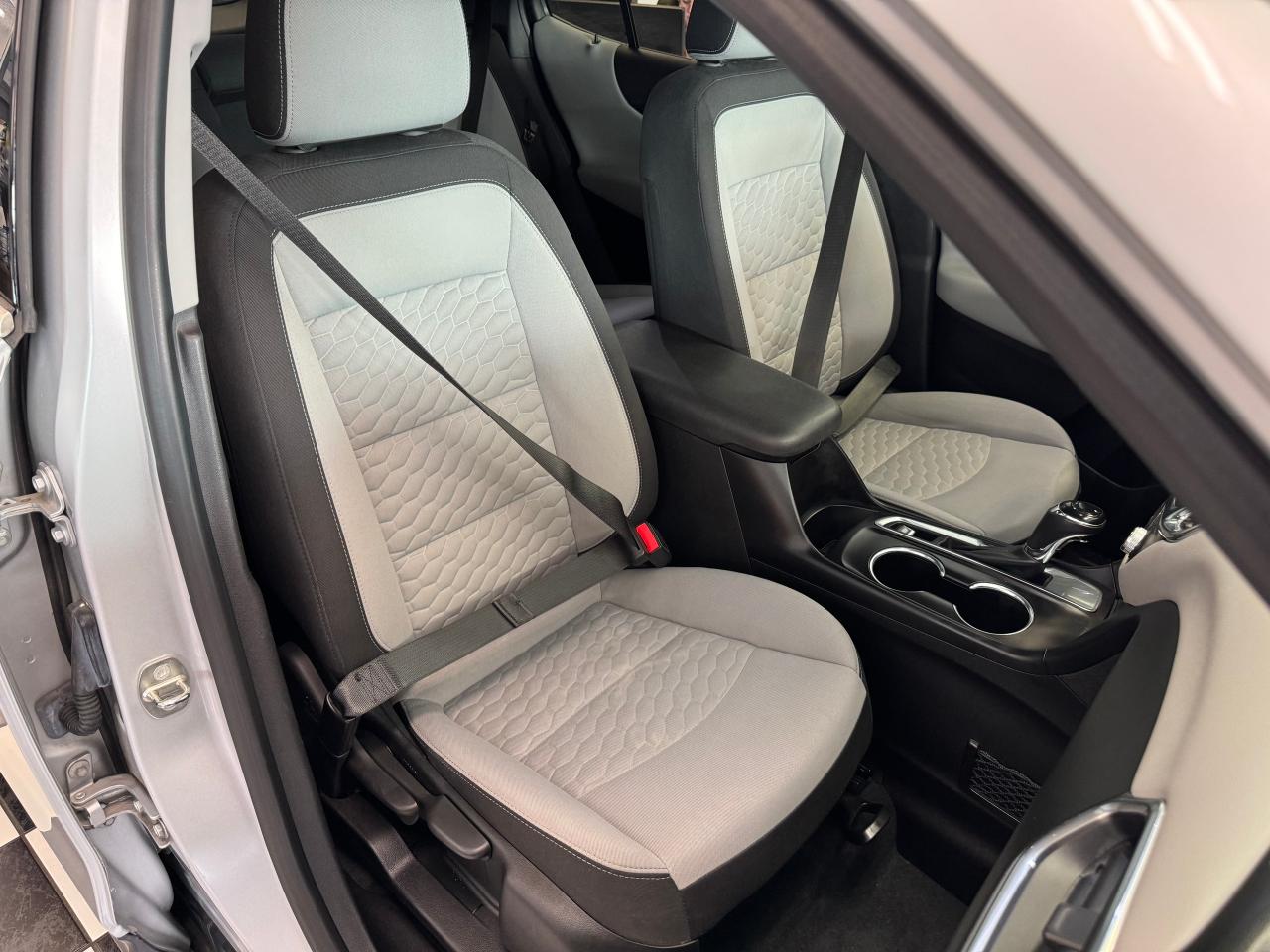 2018 Chevrolet Equinox LT+Power Seat+Remote Start+ApplePlay+CLEAN CARFAX - Photo #24
