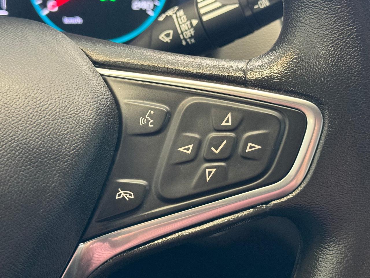 2018 Chevrolet Equinox LT+Power Seat+Remote Start+ApplePlay+CLEAN CARFAX - Photo #47