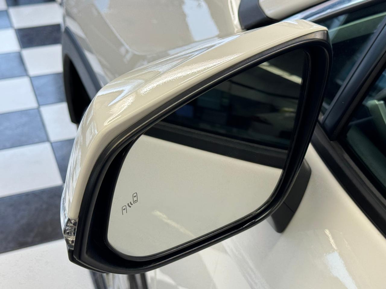 2019 Toyota RAV4 LE+Adaptive Cruise+ApplePlay+LEDs+CLEAN CARFAX Photo54