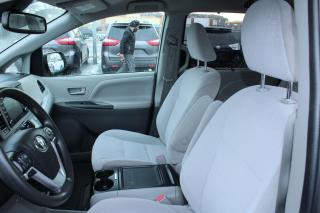 2020 Toyota Sienna LE 8-Passenger FWD - Photo #11
