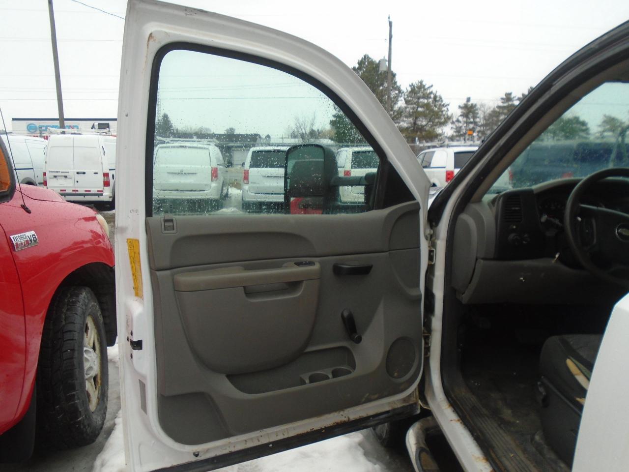 2012 Chevrolet Silverado 3500HD Flat bed 2WD Crew Cab 167  WT - Photo #10