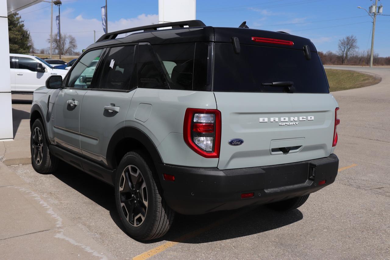 2024 Ford Bronco Sport OUTER BANKS 4X4 Photo5