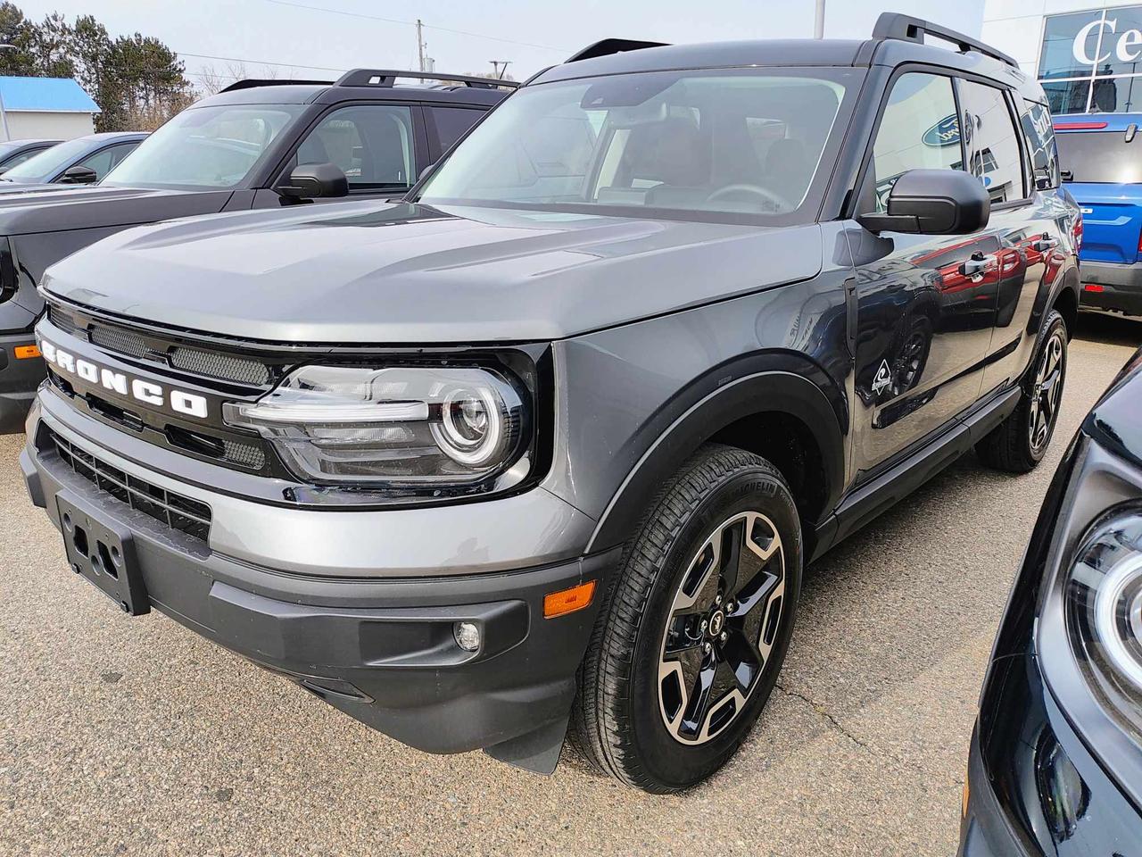 2024 Ford Bronco Sport Outer Banks Photo0