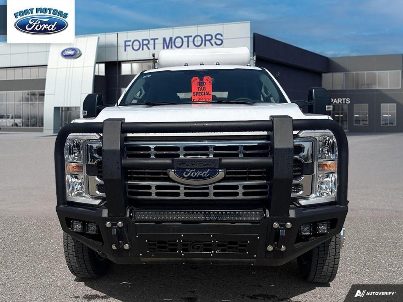 2023 Ford SUPER DUTY F-550 DRW SERVICE BODY Photo5