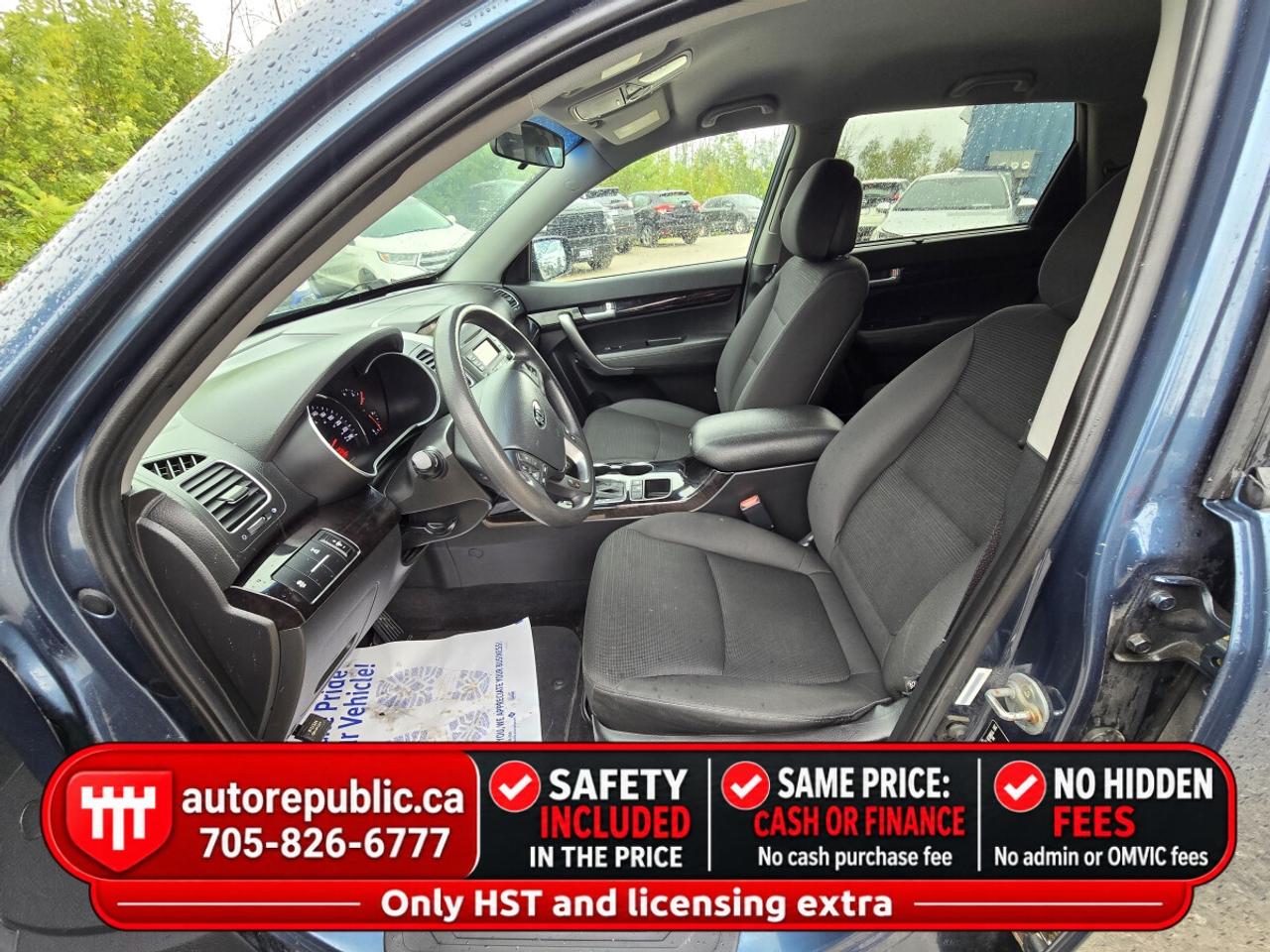 2015 Kia Sorento LX AWD Certified Local Trade in Photo