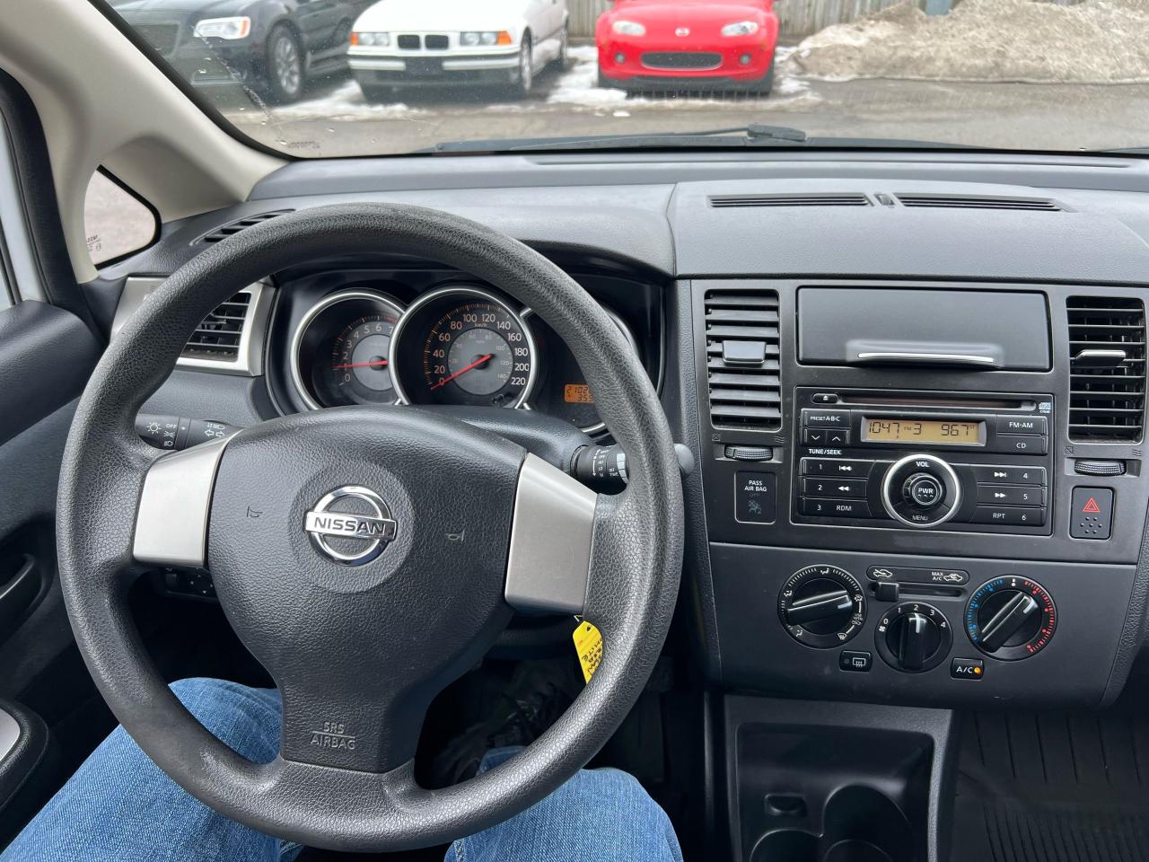 2009 Nissan Versa 1.8 S**MANUAL**NO ACCIDENTS**CERTIFIED - Photo #11