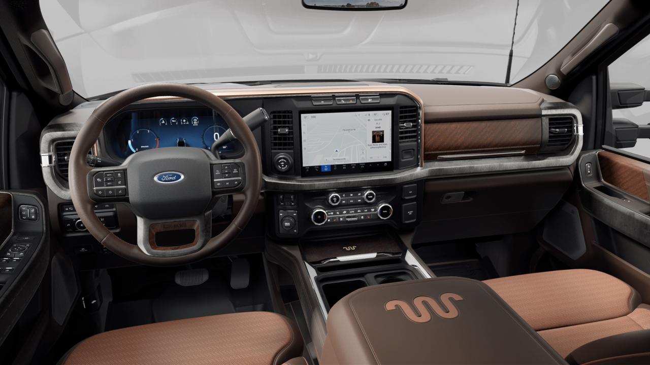 2024 Ford F-450 Super Duty DRW King Ranch Photo5