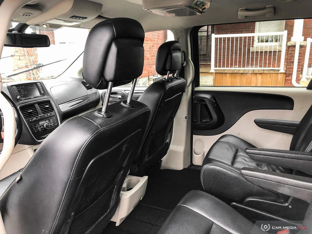 2018 Dodge Grand Caravan Crew - Photo #23