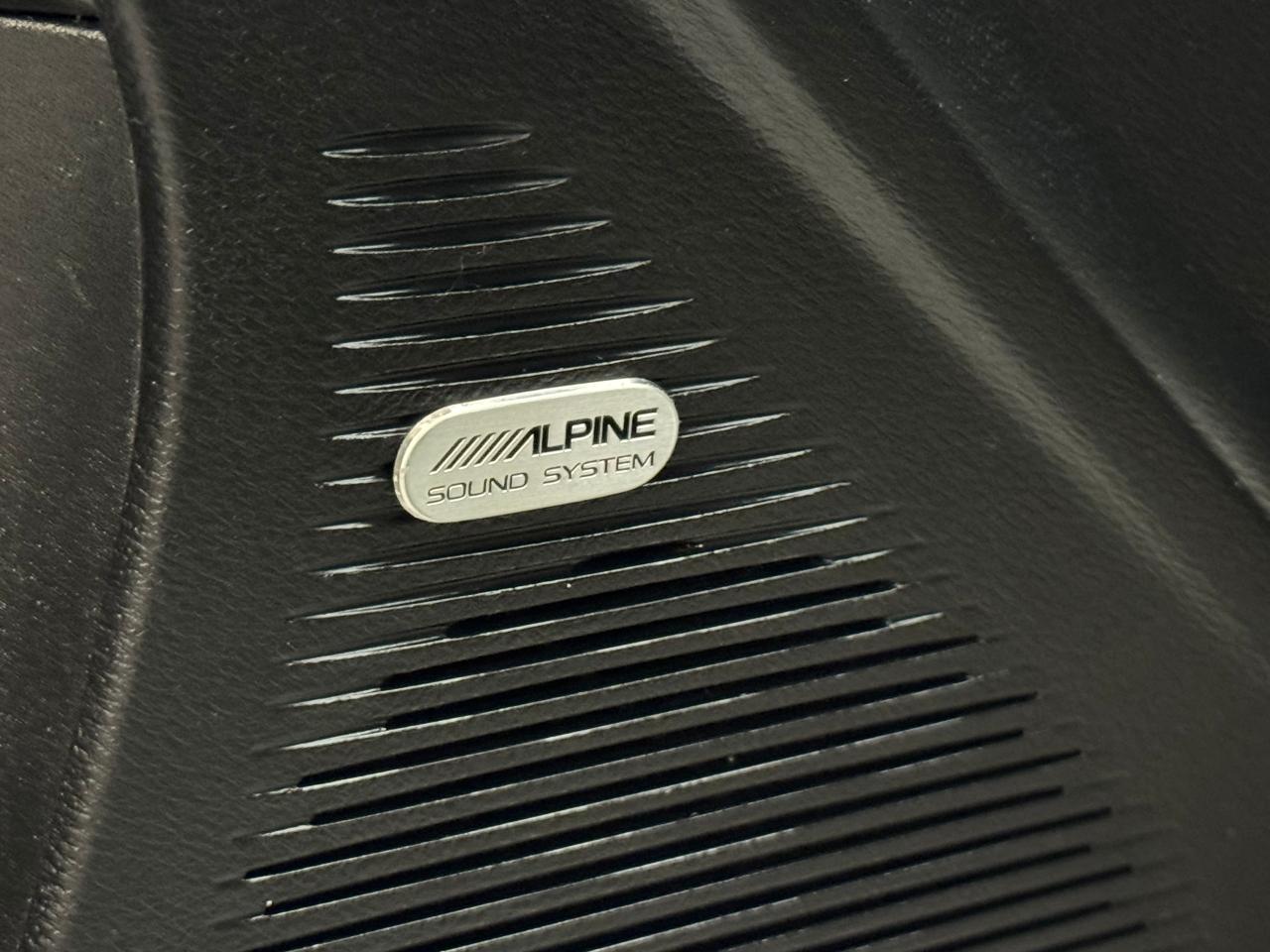 2016 Dodge Challenger SXT PLUS+Roof+Cooled Leather+Camera+ACCIDENT FREE - Photo #43