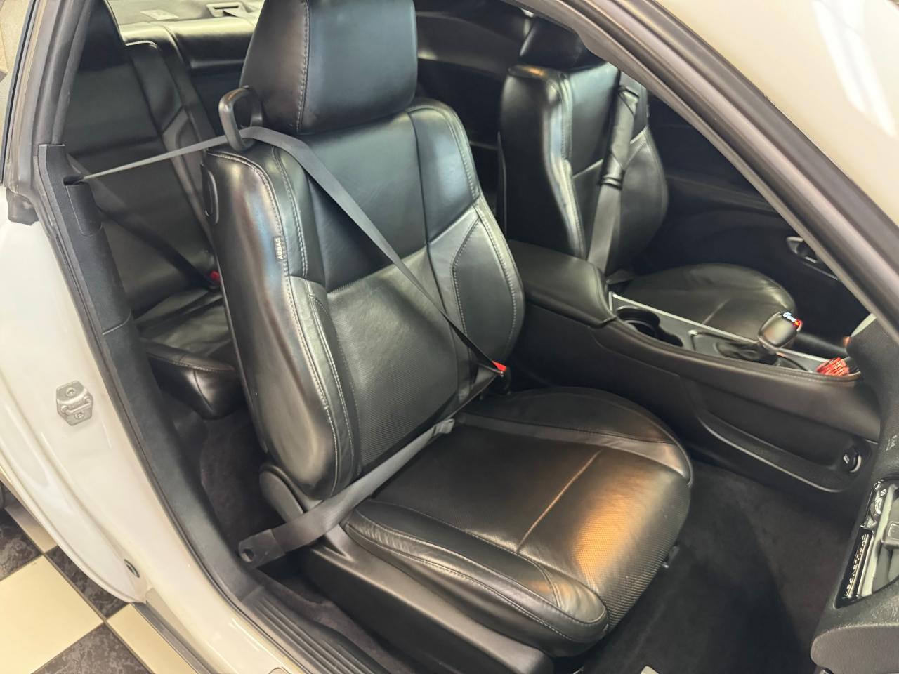2016 Dodge Challenger SXT PLUS+Roof+Cooled Leather+Camera+ACCIDENT FREE - Photo #22