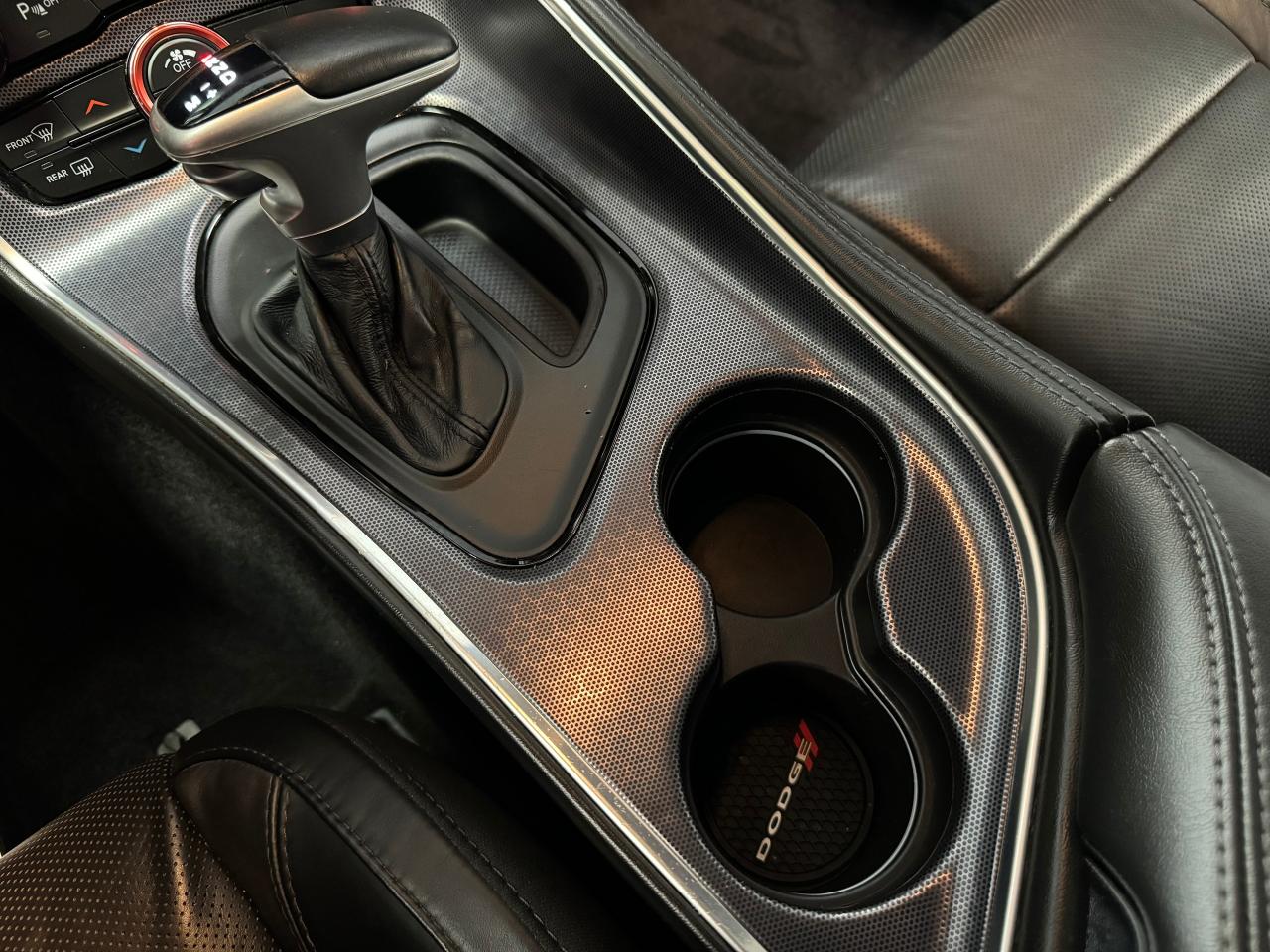 2016 Dodge Challenger SXT PLUS+Roof+Cooled Leather+Camera+ACCIDENT FREE - Photo #45