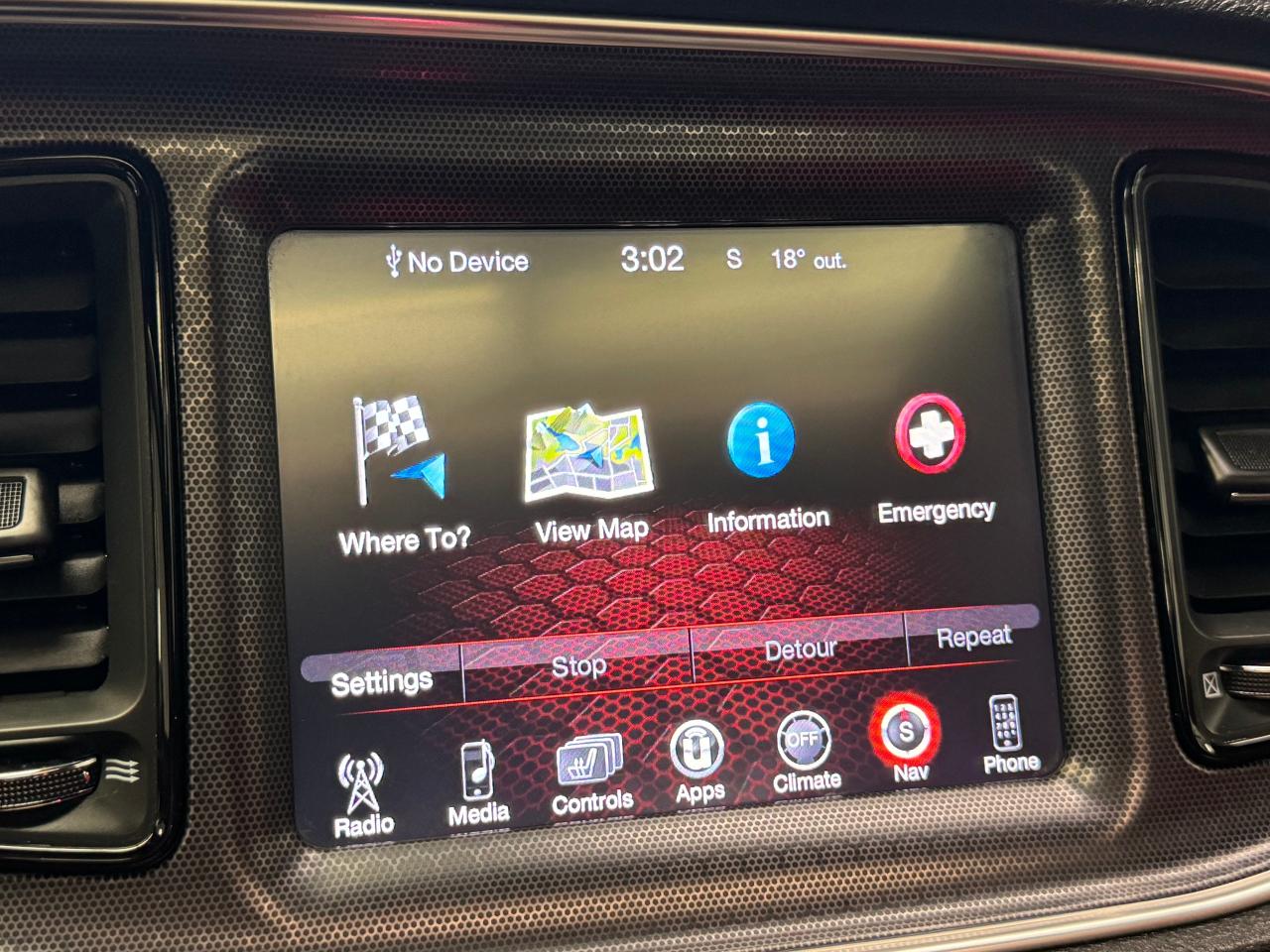 2016 Dodge Challenger SXT PLUS+Roof+Cooled Leather+Camera+ACCIDENT FREE - Photo #31