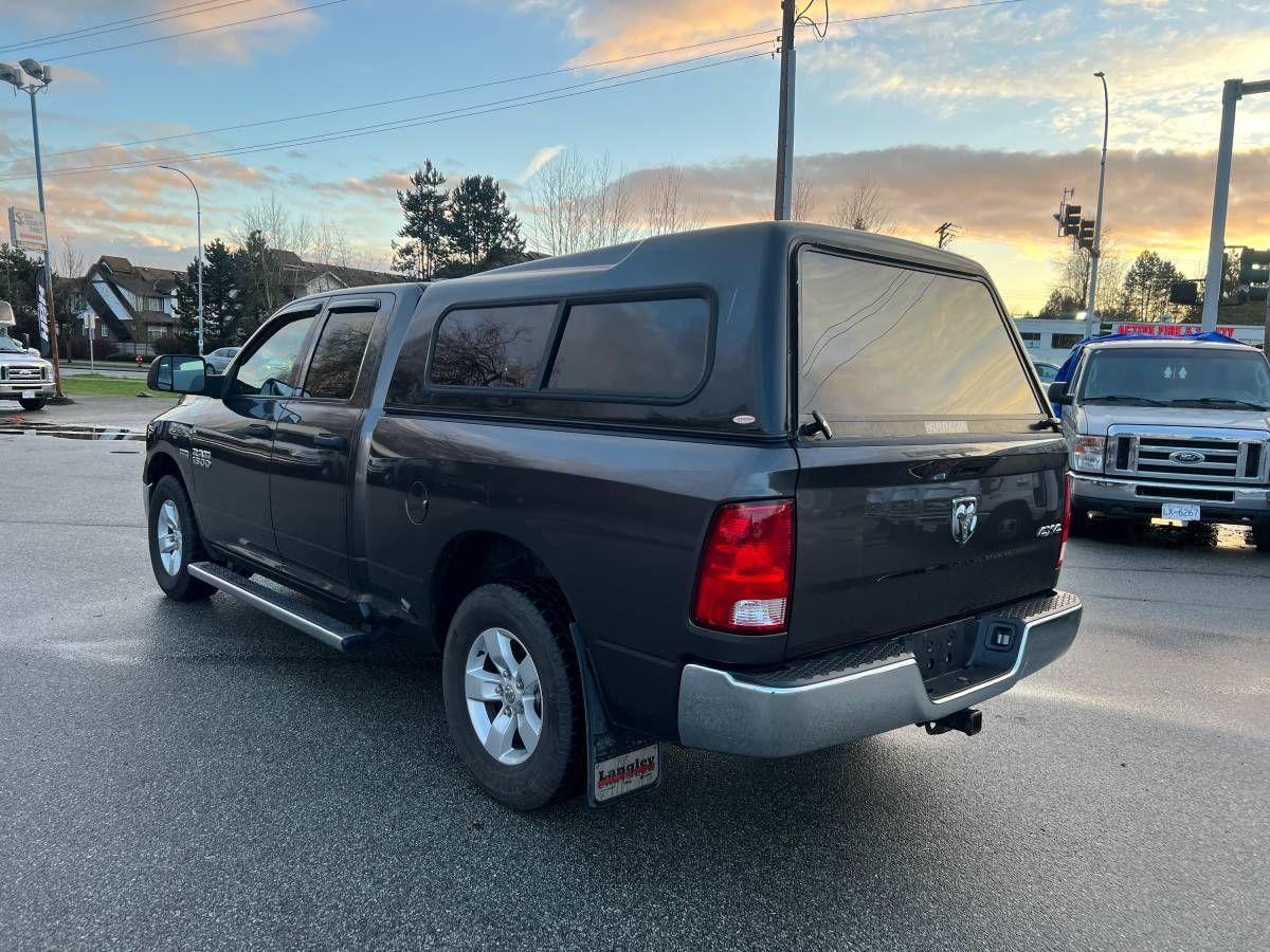 2018 RAM 1500 4x4 Quad Cab 6'4" Box /with canopy - Photo #7