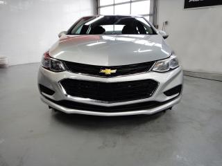 2018 Chevrolet Cruze NO ACCIDENT,WELL MAINTAIN,BACK CAM - Photo #2