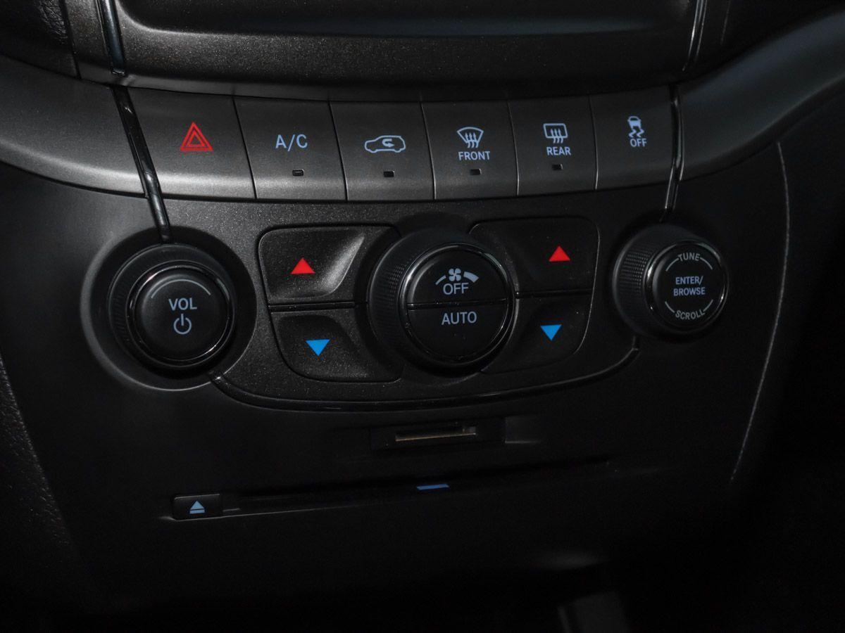 2016 Dodge Journey Crossroad FWD Navigation 7Passenger Seats Rear-Cam - Photo #31