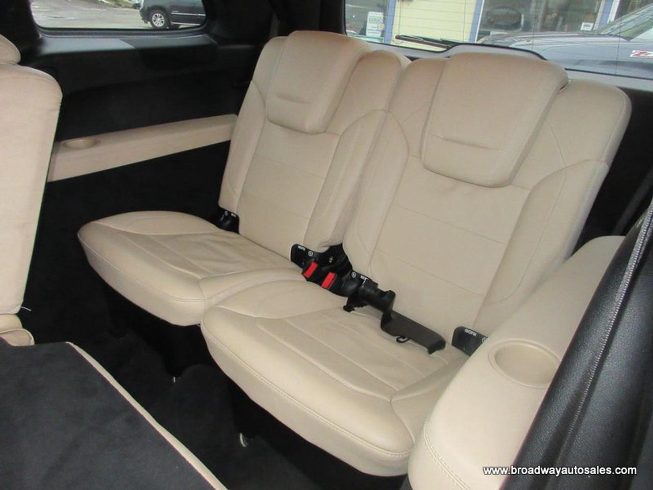 2019 Mercedes-Benz GLS 550 LOADED ALL-WHEEL DRIVE 7 PASSENGER 4.7L - V8.. BENCH & 3RD ROW.. NAVIGATION.. POWER SUNROOF.. DVD HEADRESTS.. LEATHER.. HEATED SEATS & WHEEL.. Photo