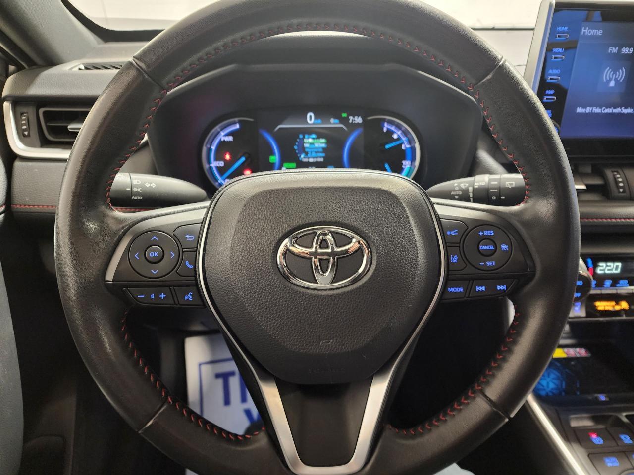 2022 Toyota RAV4 Prime XSE AWD Photo