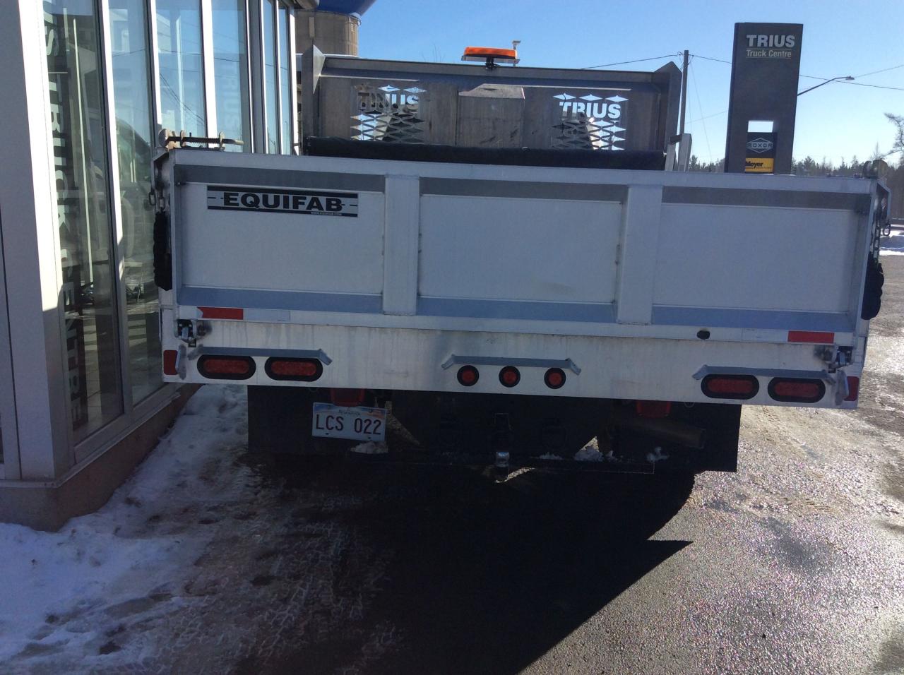 2022 Ford F-350 XL Photo