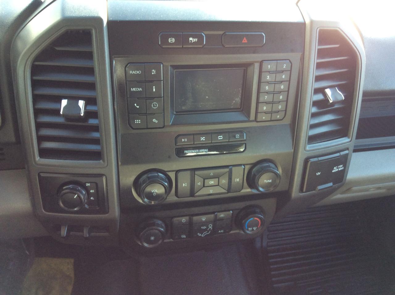 2022 Ford F-350 XL Photo