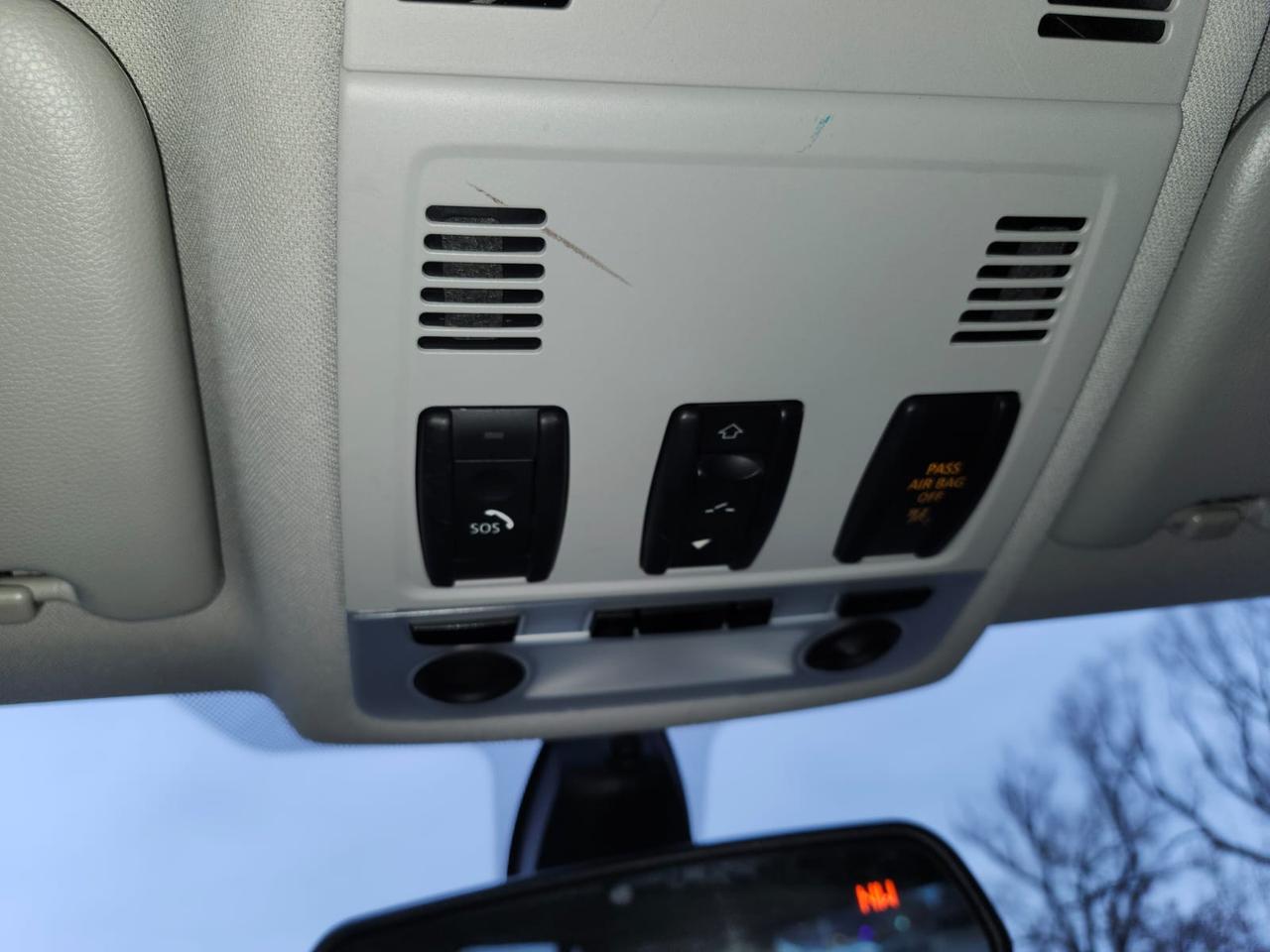 2012 BMW X1 Navigation, Pano Roof, AWD 4dr 28i Photo