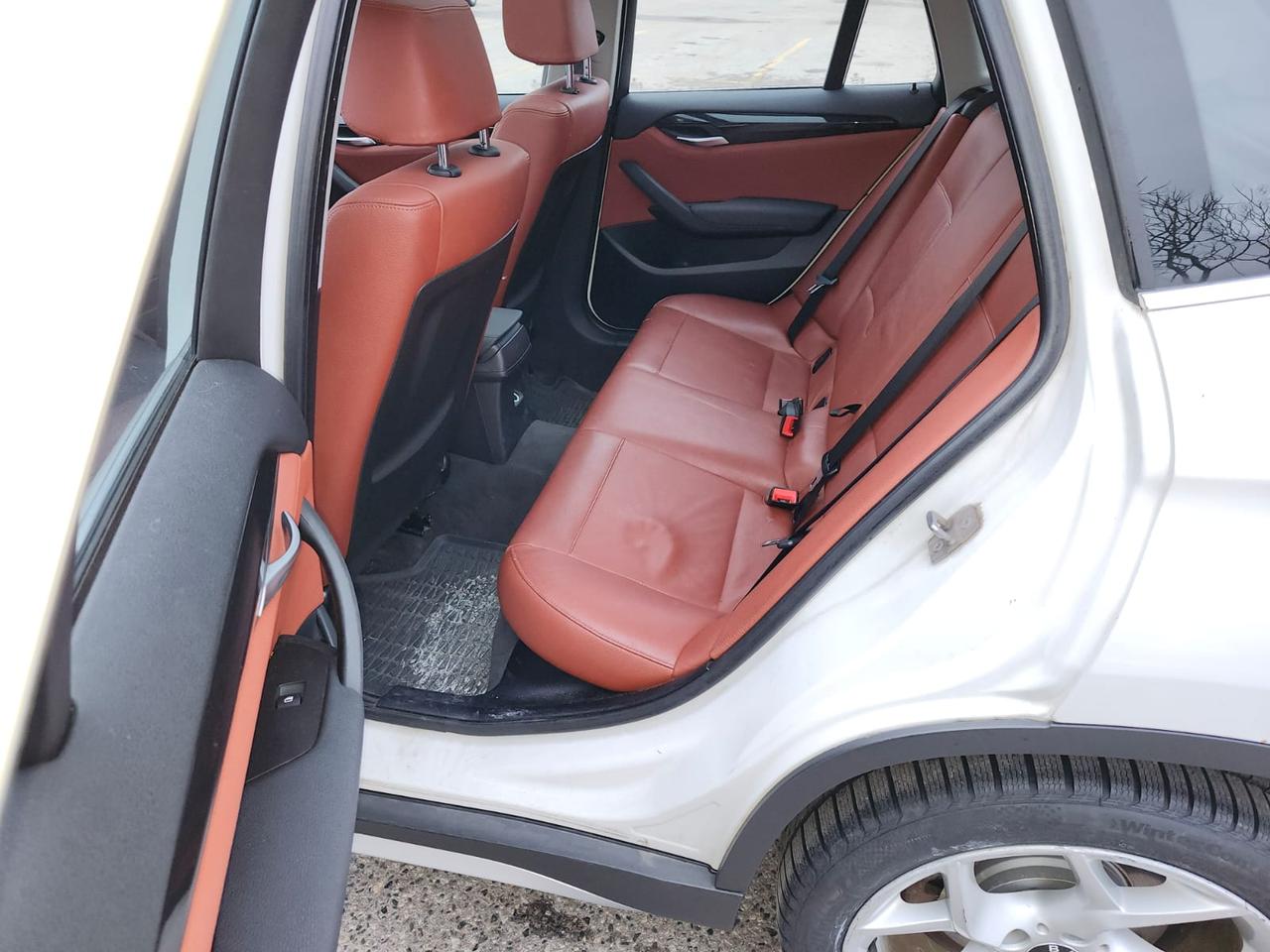 2012 BMW X1 Navigation, Pano Roof, AWD 4dr 28i Photo