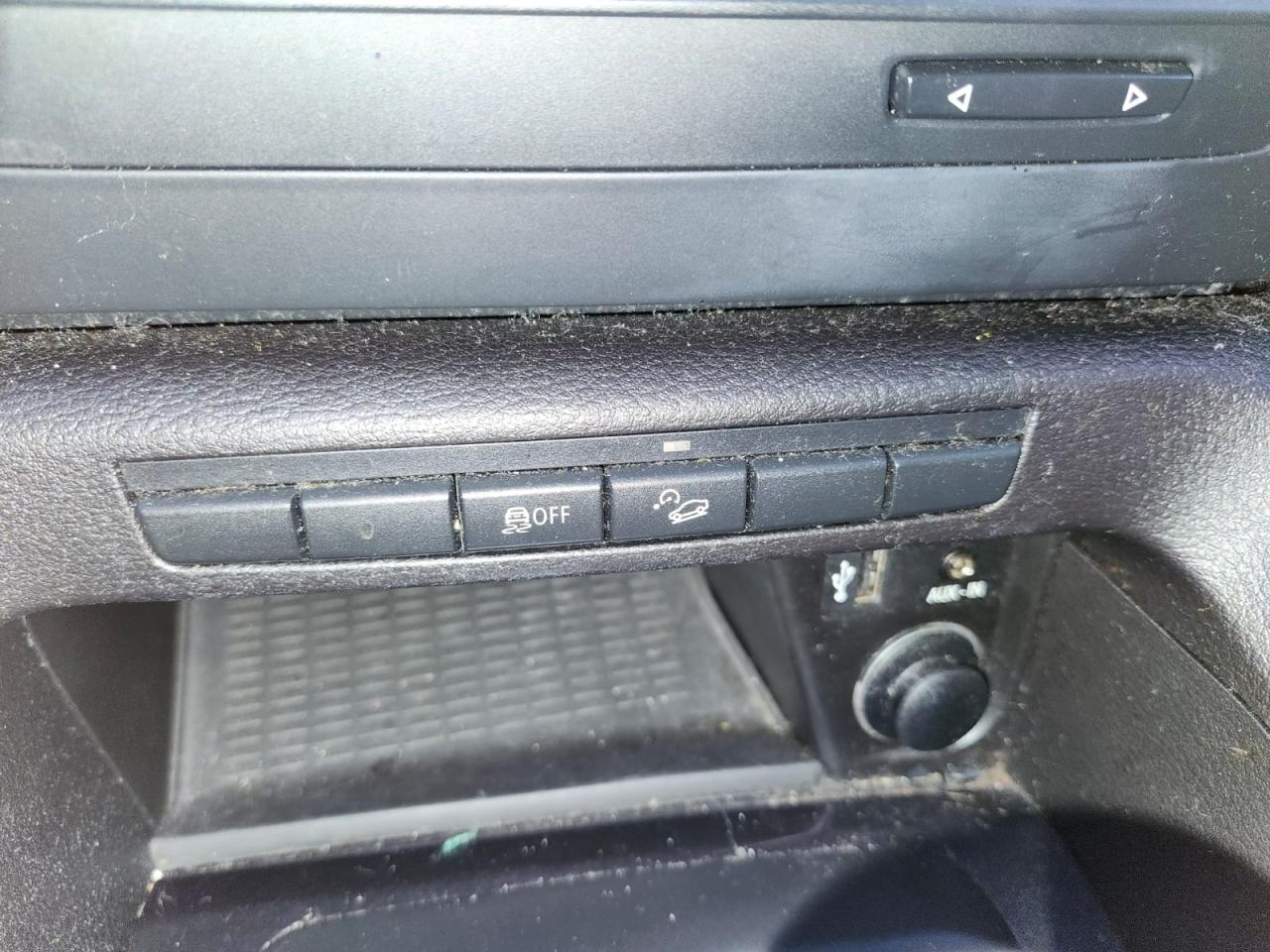 2012 BMW X1 Navigation, Pano Roof, AWD 4dr 28i Photo