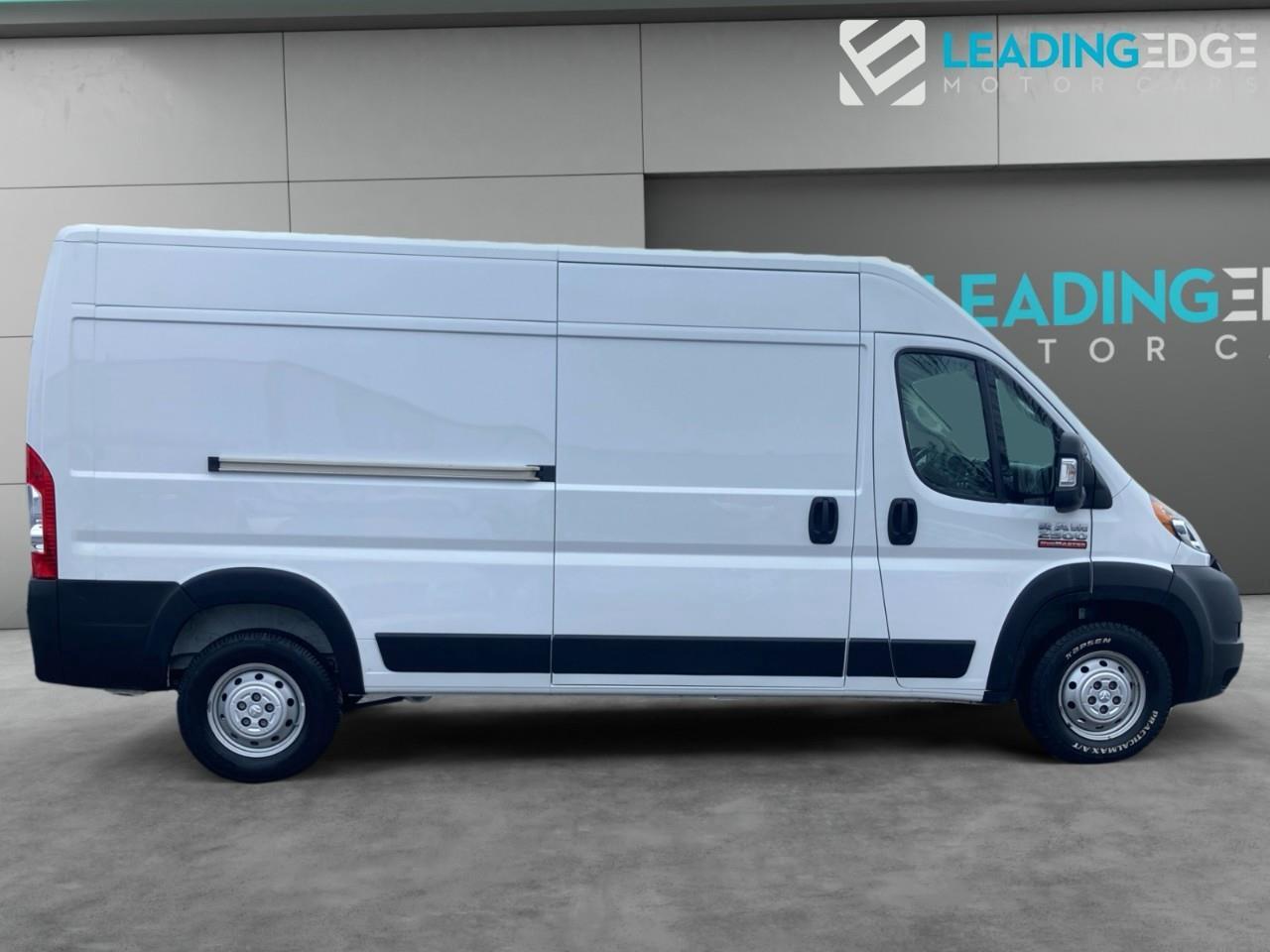 2021 RAM 2500 ProMaster High Roof HIGH ROOF *** CALL OR TEXT 905-590-3343 *** Photo