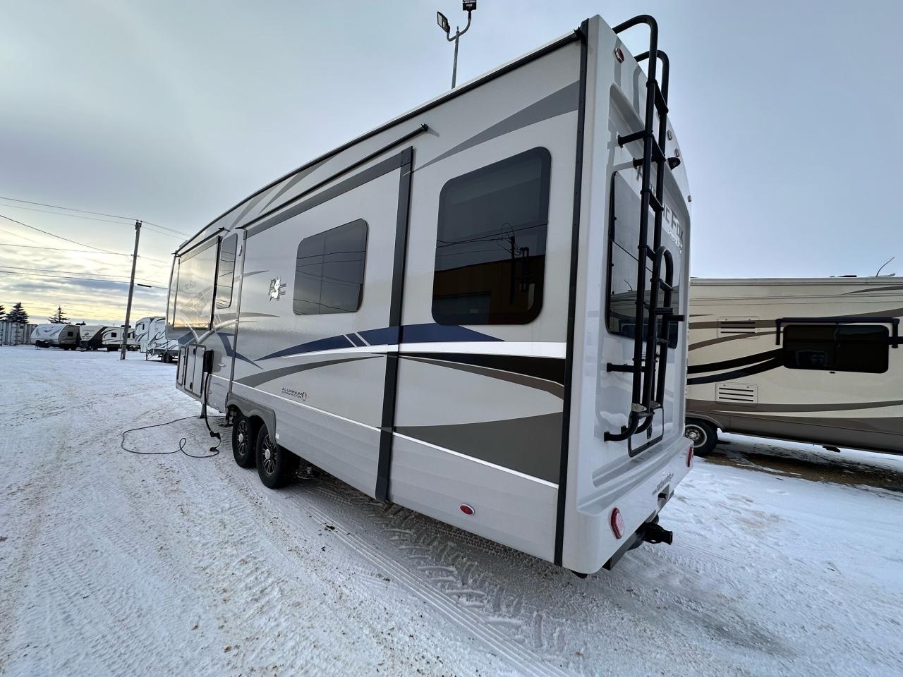 2024 Arctic Fox Grande Ronde 30-5RD 