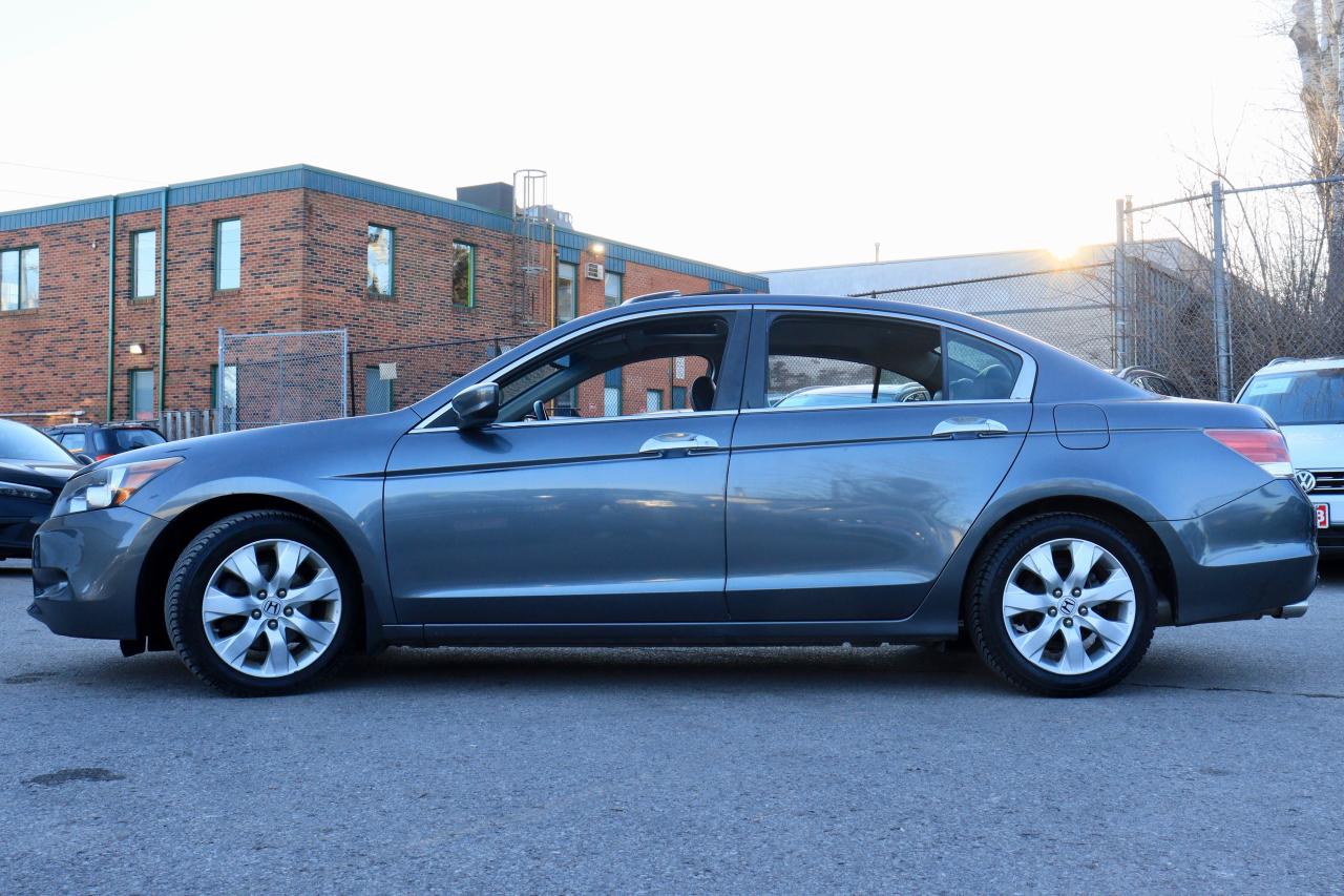 2010 Honda Accord EX-L | Navi | Auto | Leather | Sunroof | Alloys ++ Photo6