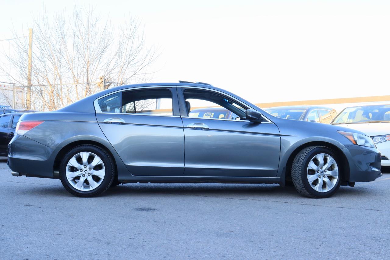 2010 Honda Accord EX-L | Navi | Auto | Leather | Sunroof | Alloys ++ Photo10