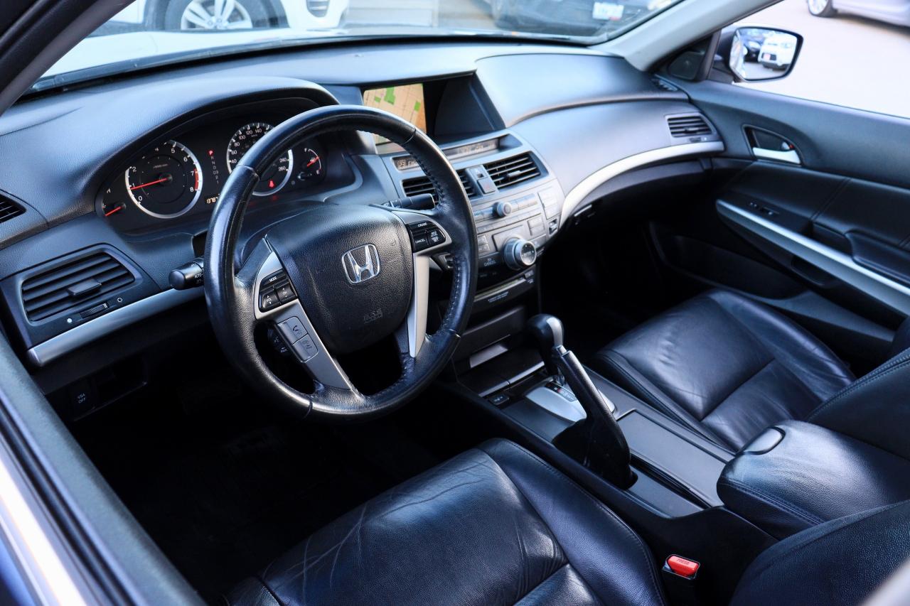 2010 Honda Accord EX-L | Navi | Auto | Leather | Sunroof | Alloys ++ Photo24