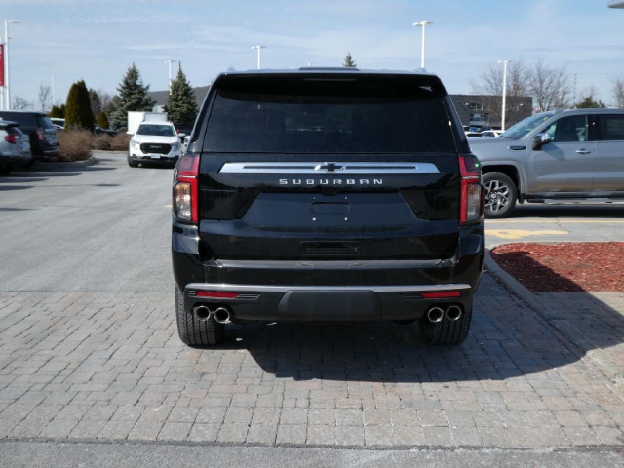 2024 Chevrolet Suburban High Country  - Sunroof Photo4