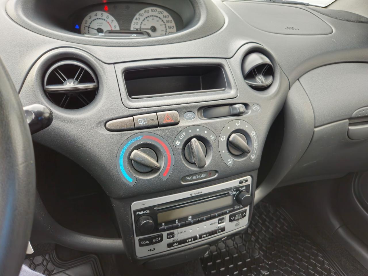 2005 Toyota Echo  - Photo #11