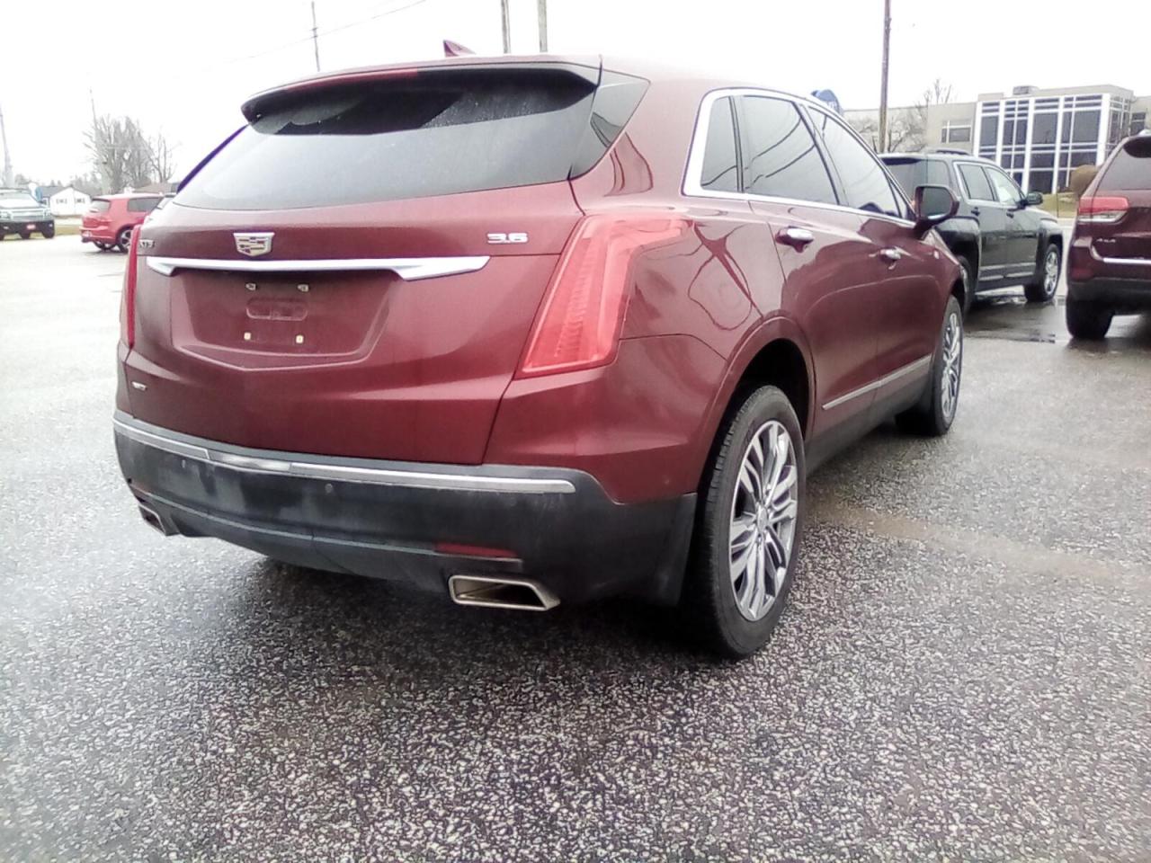 2017 Cadillac XT5 Premium Luxury AWD