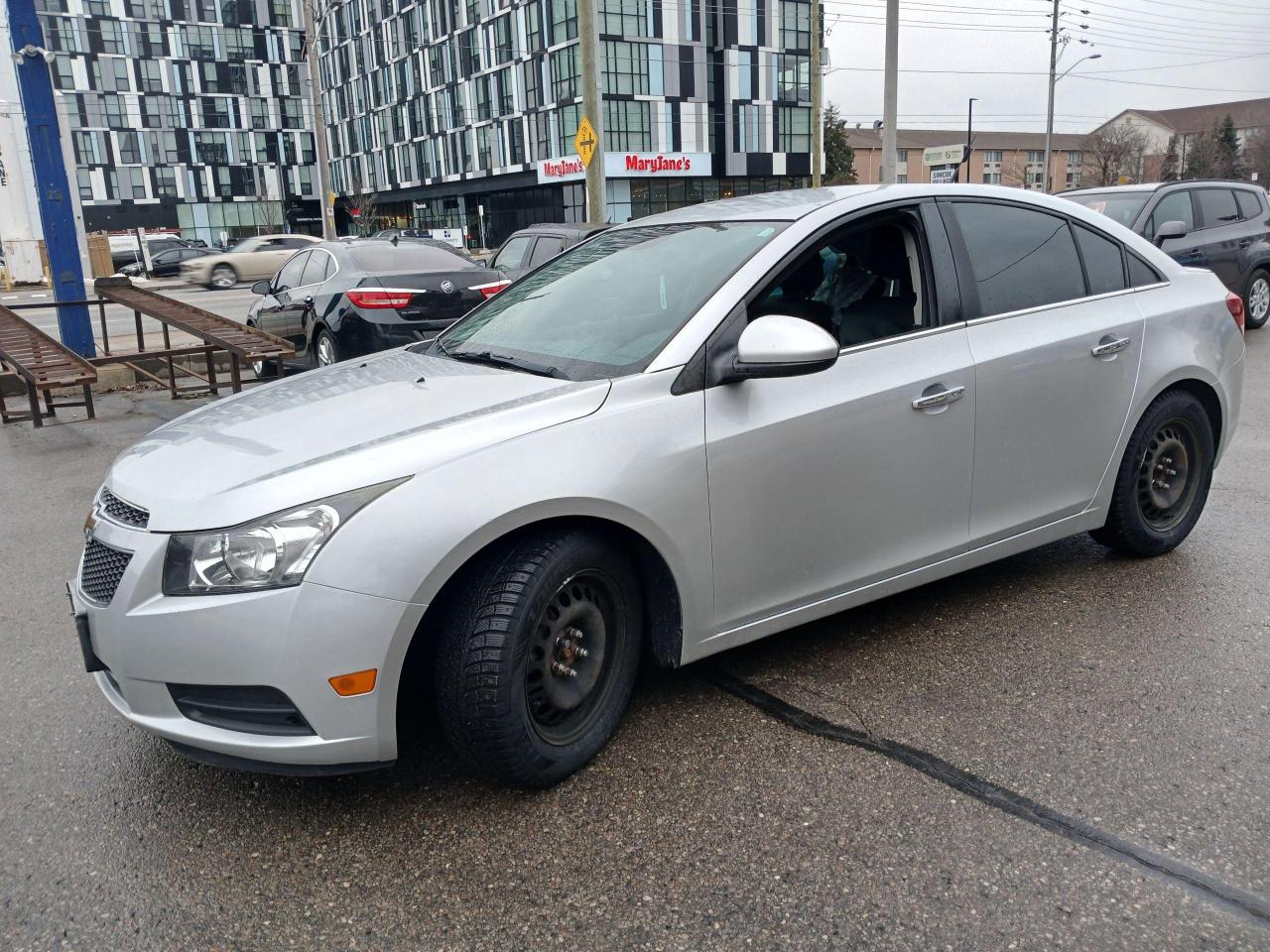 2014 Chevrolet Cruze LEATHER-CAMERA-PUSH BUTTON START - Photo #2