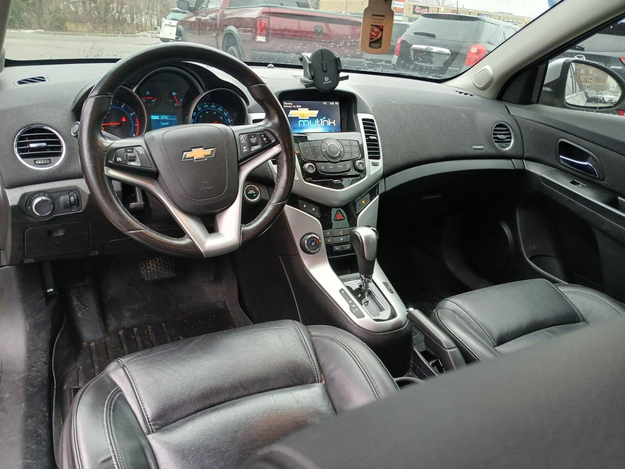 2014 Chevrolet Cruze LEATHER-CAMERA-PUSH BUTTON START - Photo #16