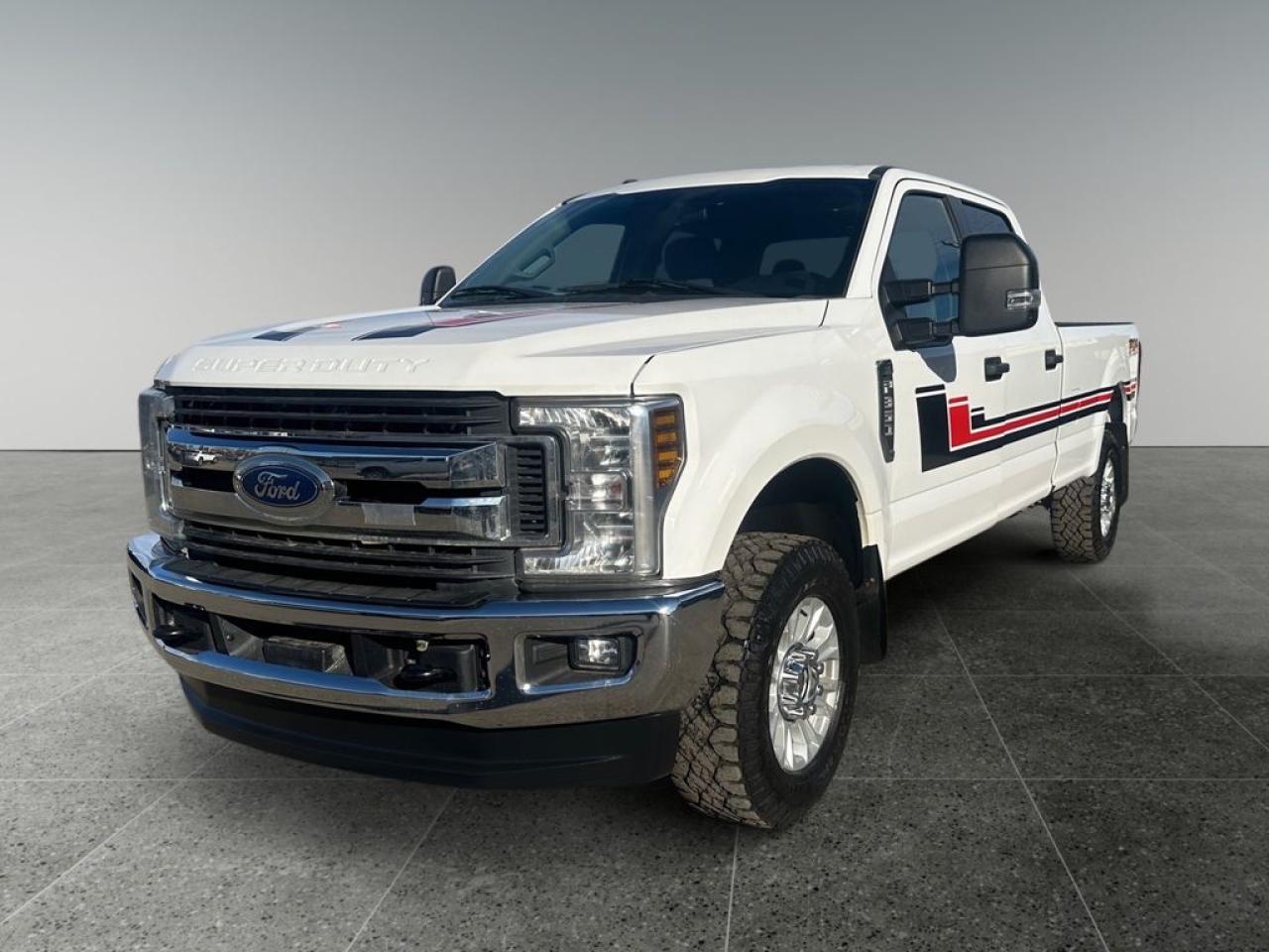 Used 2019 Ford F-350 XLT - 6.2-liter 385-hp Triton V8 with 430 lb.-ft. of torque,  Trailer Hitch,  Rear View Camera,  SYNC,  Remote Keyless Entry! for sale in Saskatoon, SK