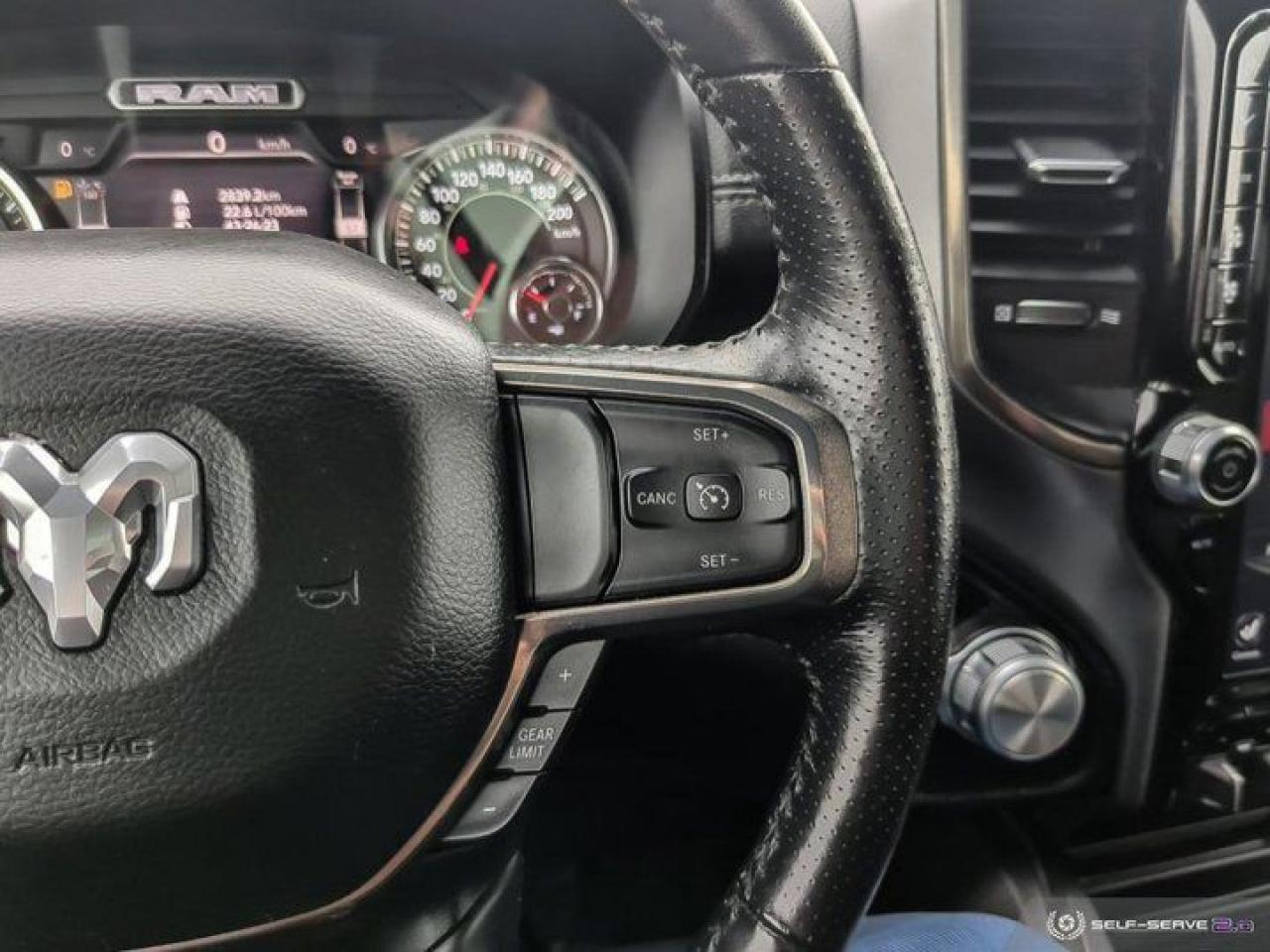 10933910