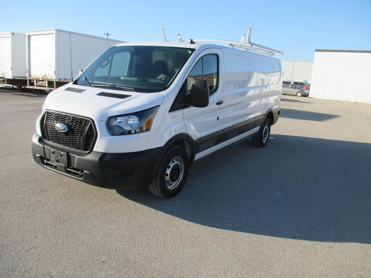 2021 Ford Transit 250 T-250 148" Low Rf 9070 GVWR RWD - Photo #2