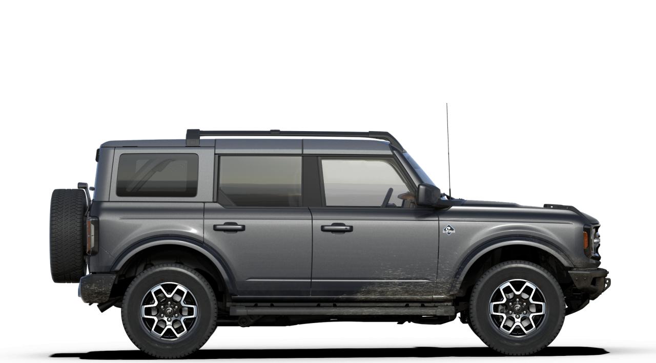 2024 Ford Bronco Outer Banks Photo5