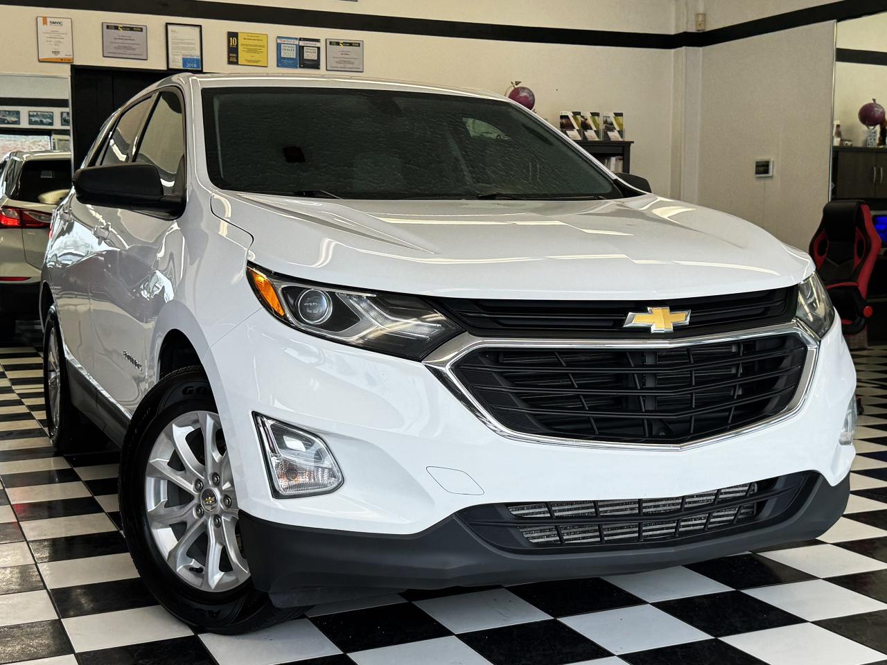 2019 Chevrolet Equinox LS+Remote Start+ApplePlay+Heated Seats+CLEANCARFAX Photo15