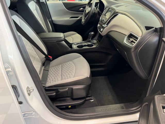 2019 Chevrolet Equinox LS+Remote Start+ApplePlay+Heated Seats+CLEANCARFAX Photo22
